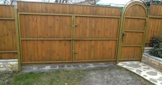 Купить распашные ворота деревянные Елабуга, цена от 2777 руб.